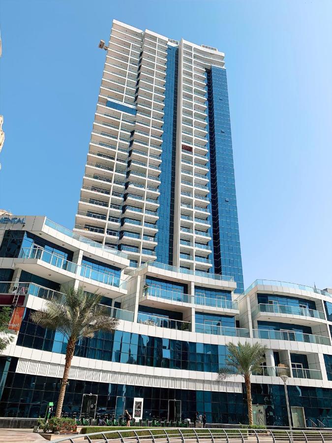 5 Star Serviced Apartment With Beach Access In The Heart Of Dubai Marina Free Welcome Gift Box Upon Arrival Bagian luar foto