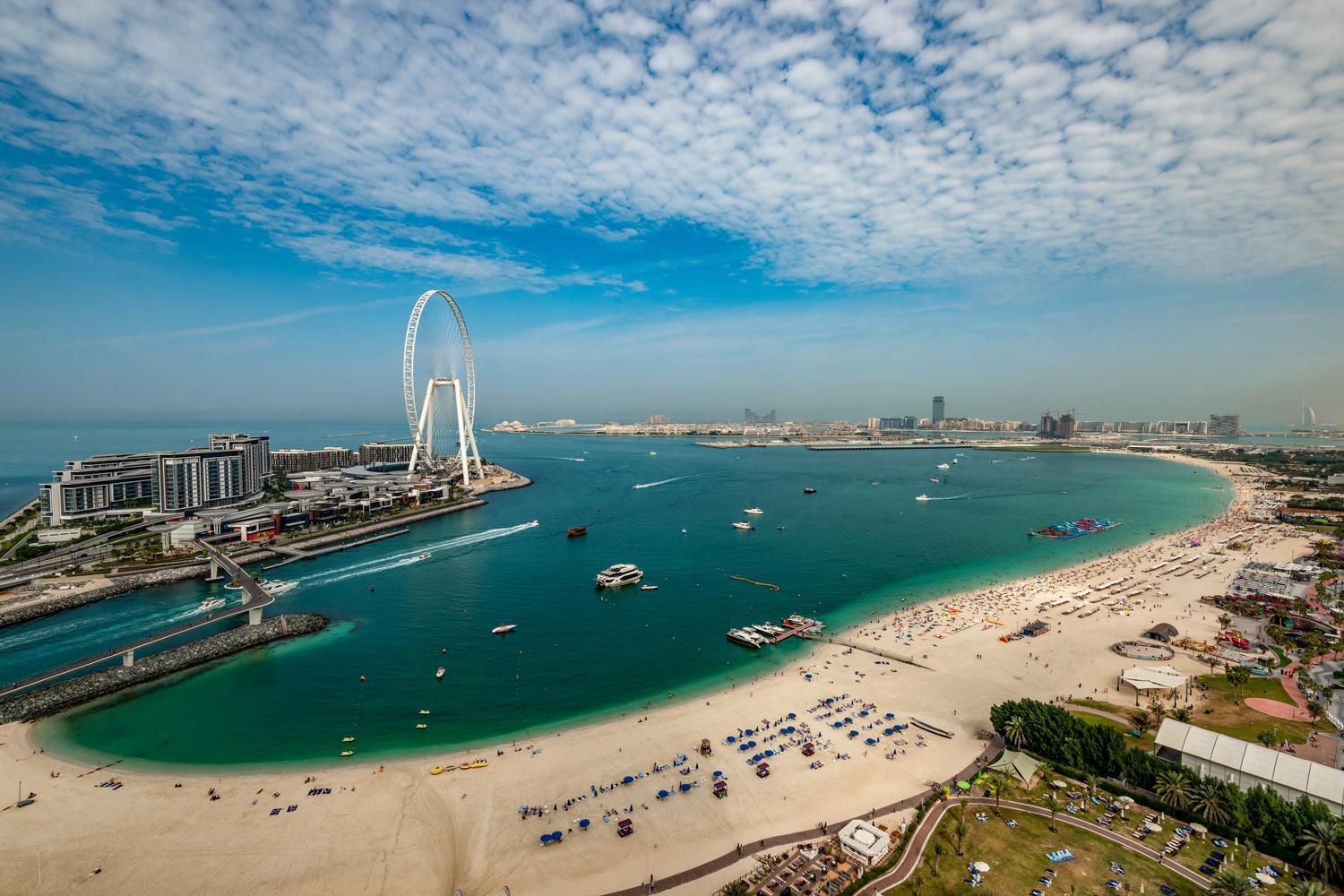 5 Star Serviced Apartment With Beach Access In The Heart Of Dubai Marina Free Welcome Gift Box Upon Arrival Bagian luar foto